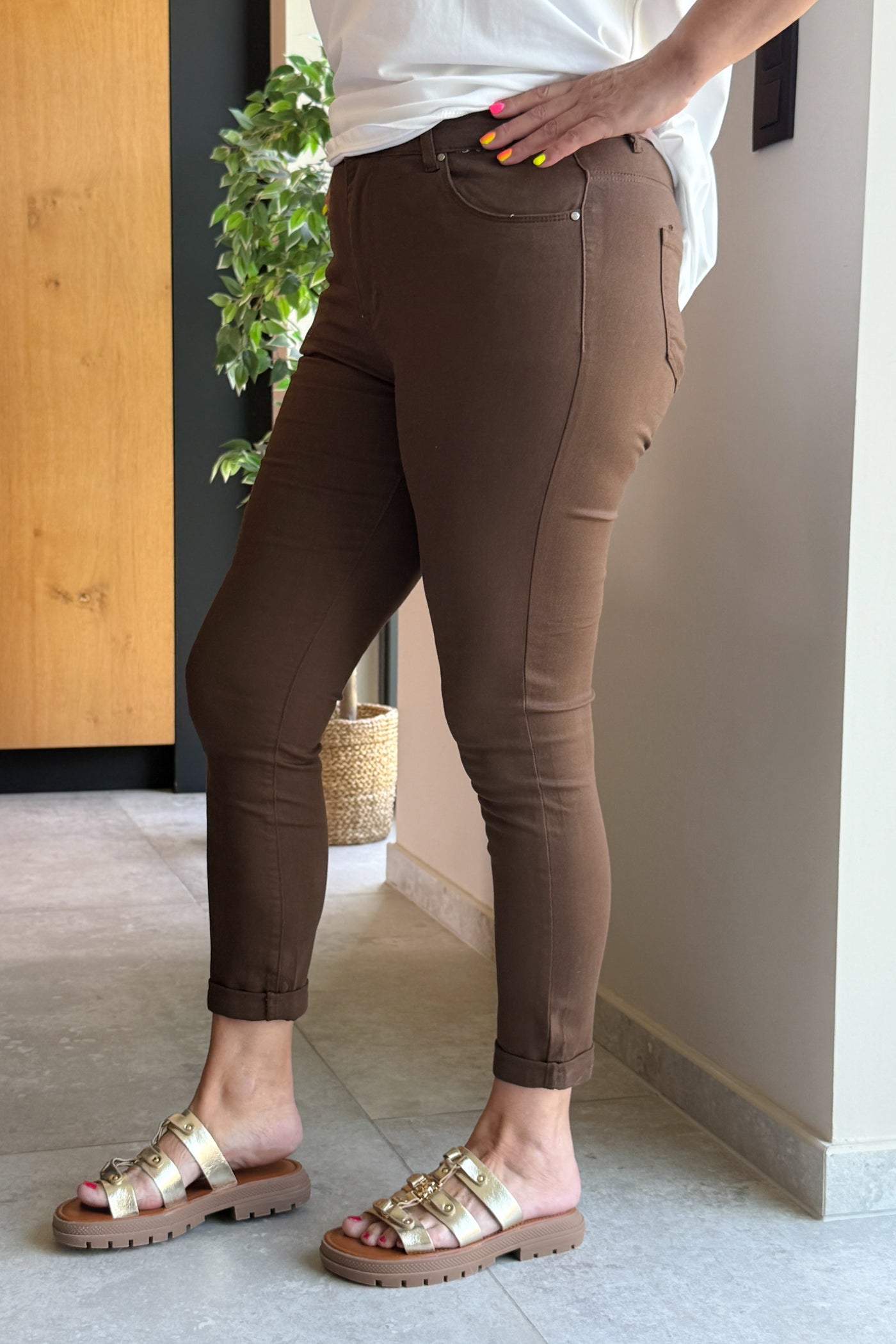 Jeans Nina Carter P199-18 Choco (15121264378181)