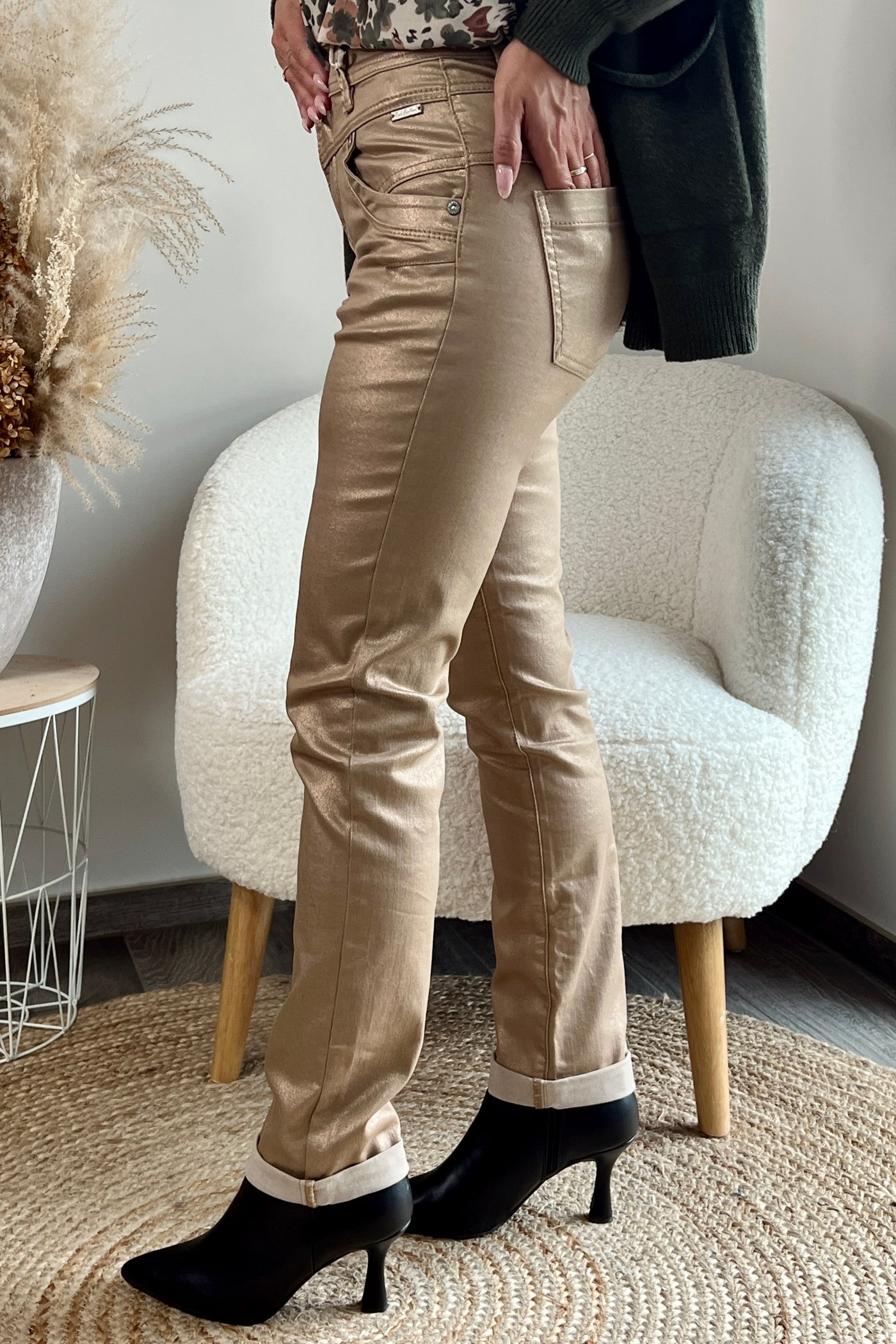 Jeans Relax Huilé Bronze Red Button (9685389574469)