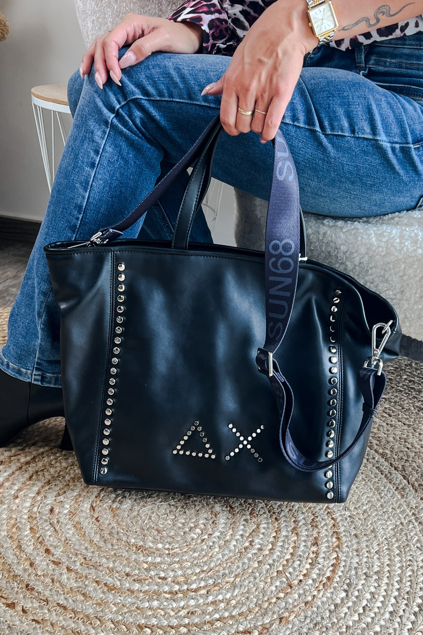 Grand Sac Sun 68 Noir Stud (9685348450629)