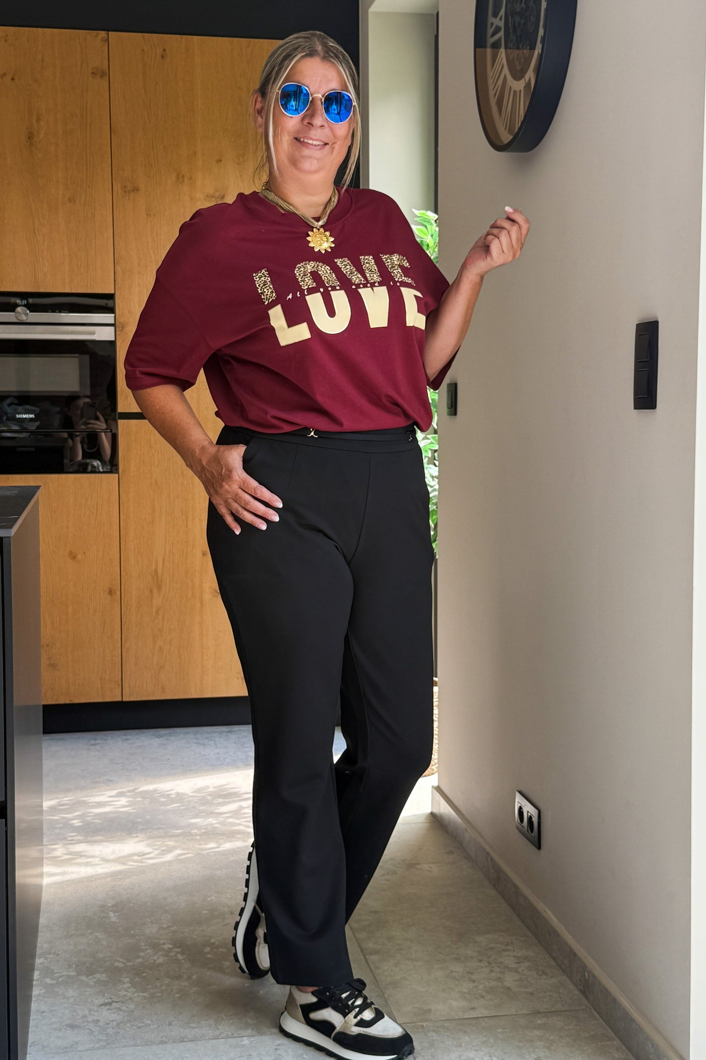 T-Shirt CarKourtney Bordeaux Carmakoma (15260716433733)