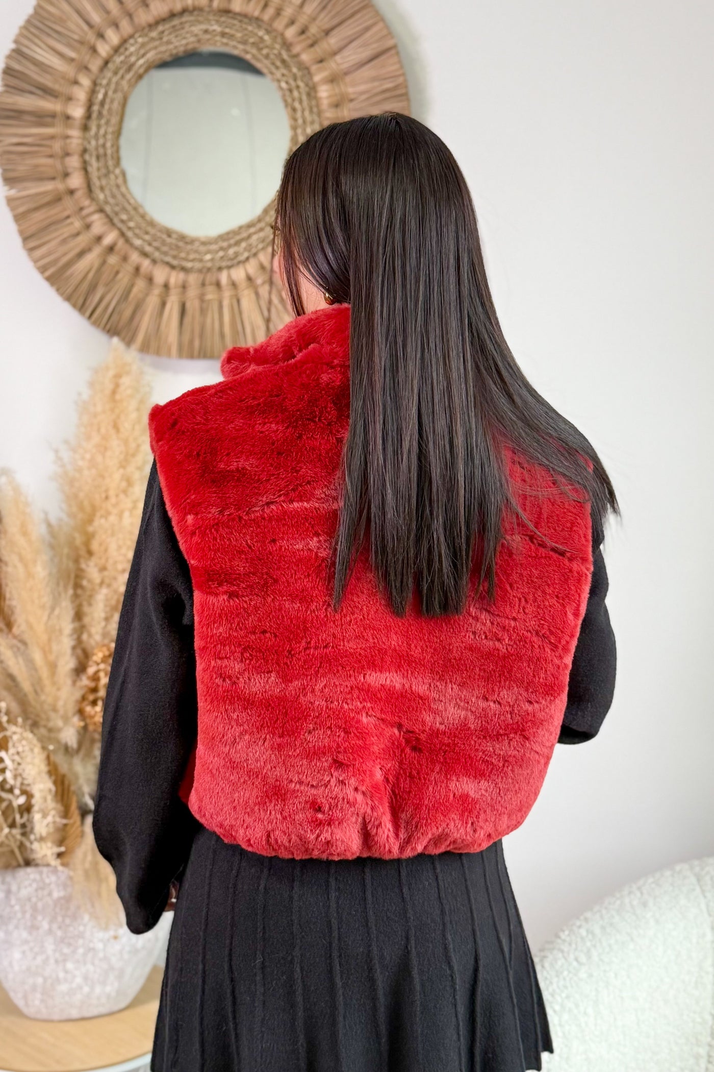 Gilet Sans Manches Fausse Fourrure Esther Rouge