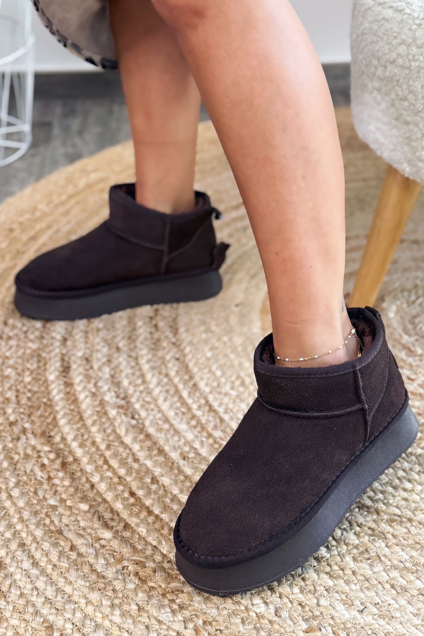 Boots Style Ugg Chocolat En Cuir (15297366458693)