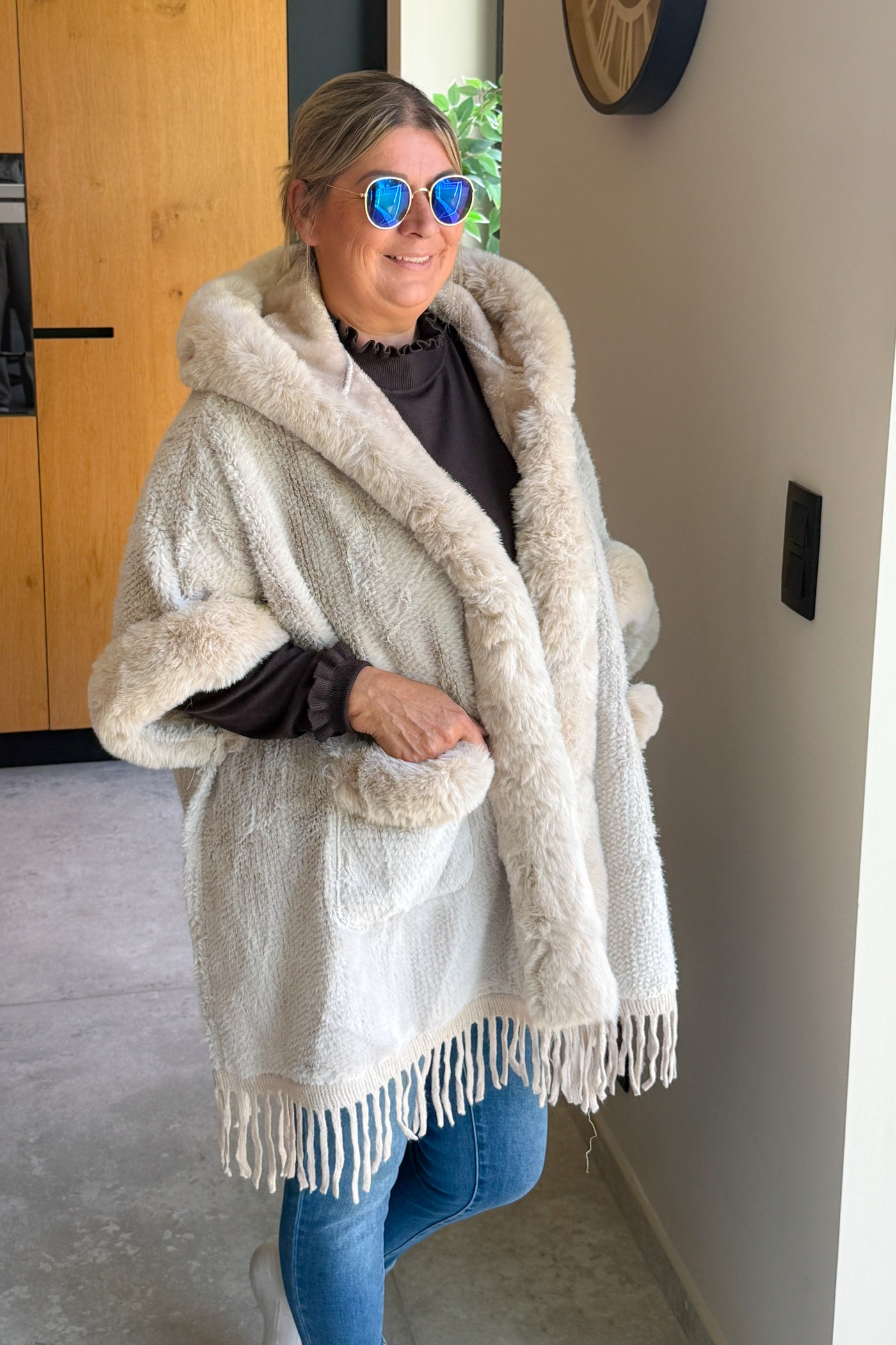 Poncho Kalinka Beige (15308179865925)