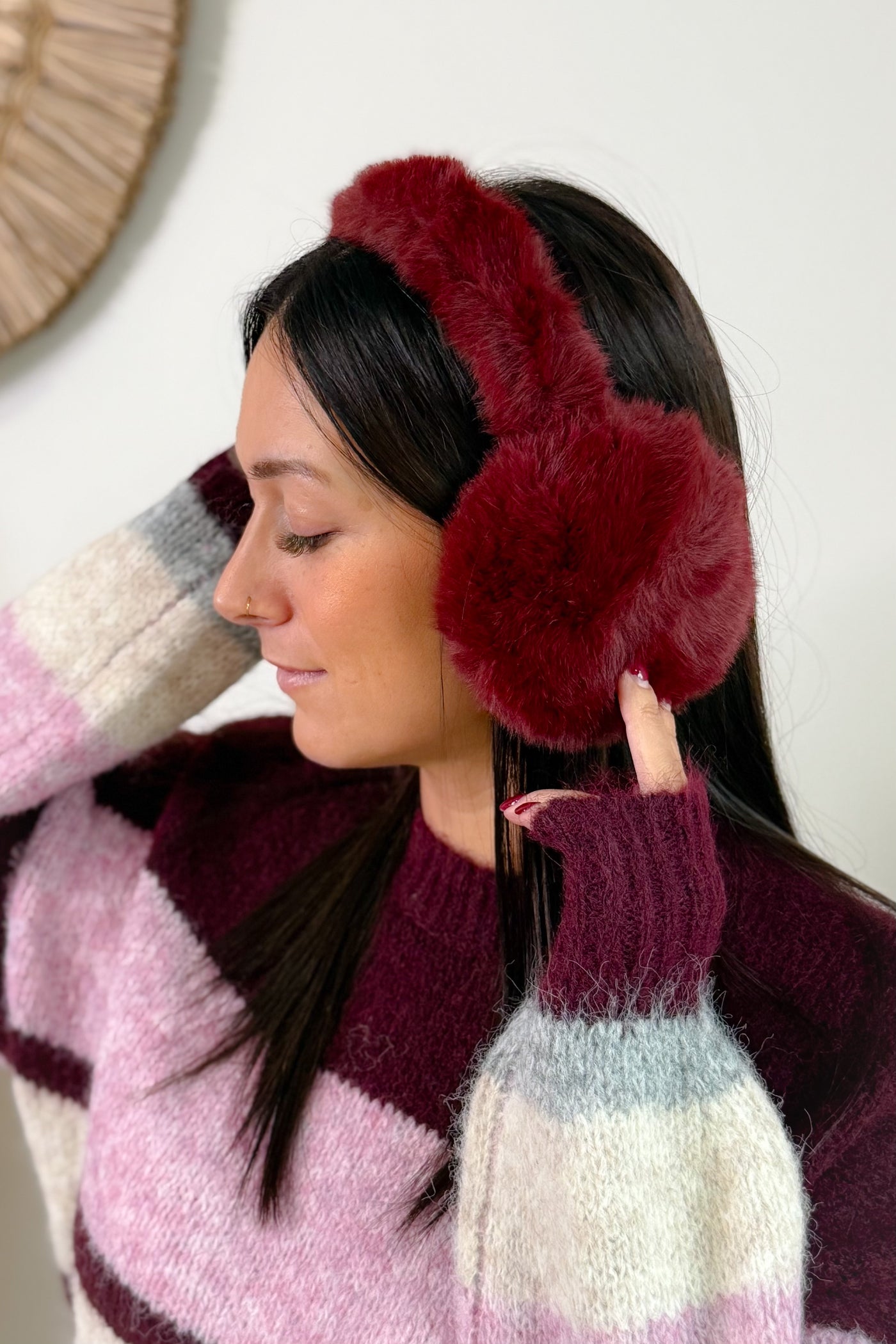 Cache Oreille Fausse Fourrure Bordeaux