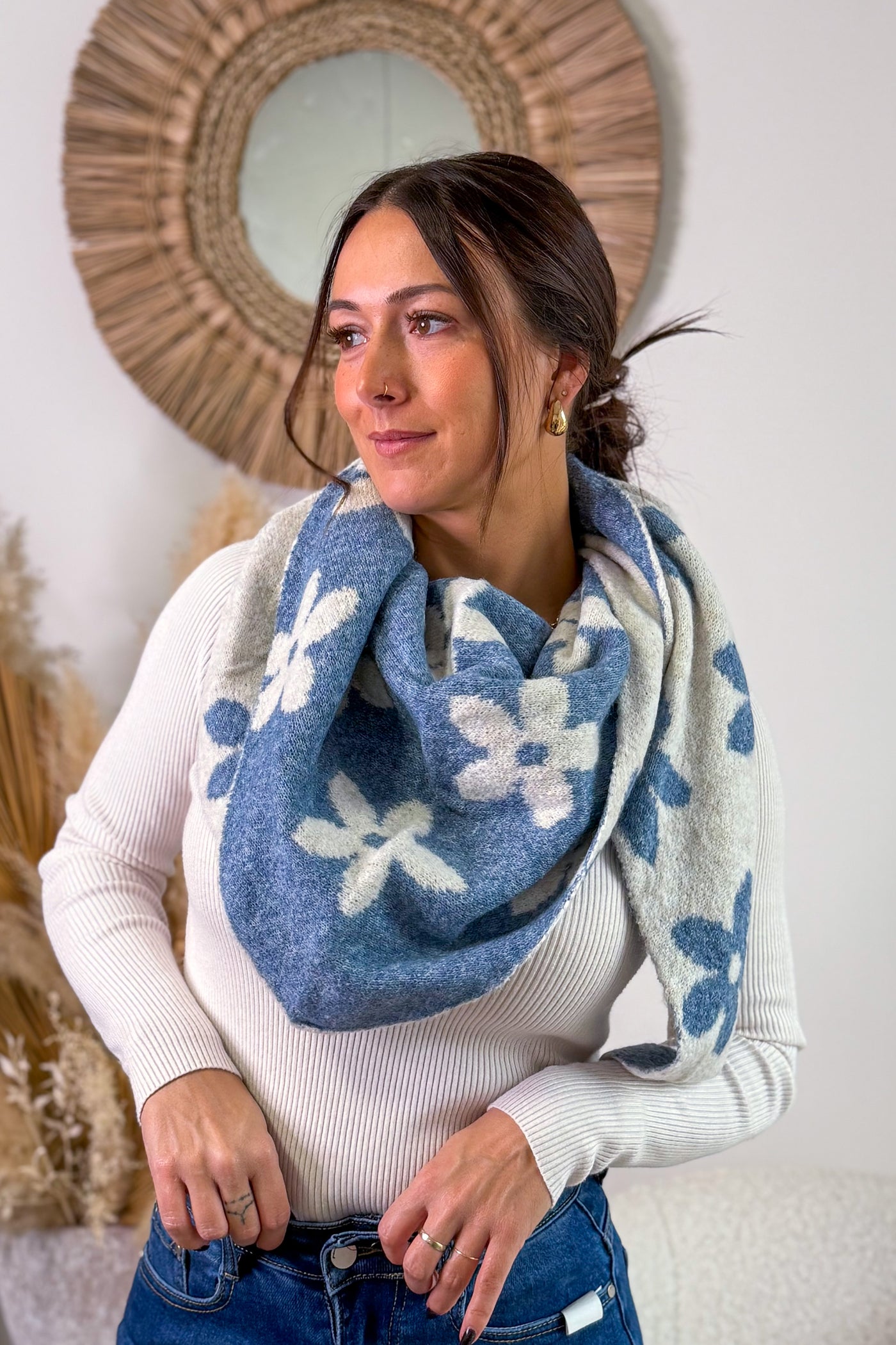 Echarpe Triangle Fleur Bleu