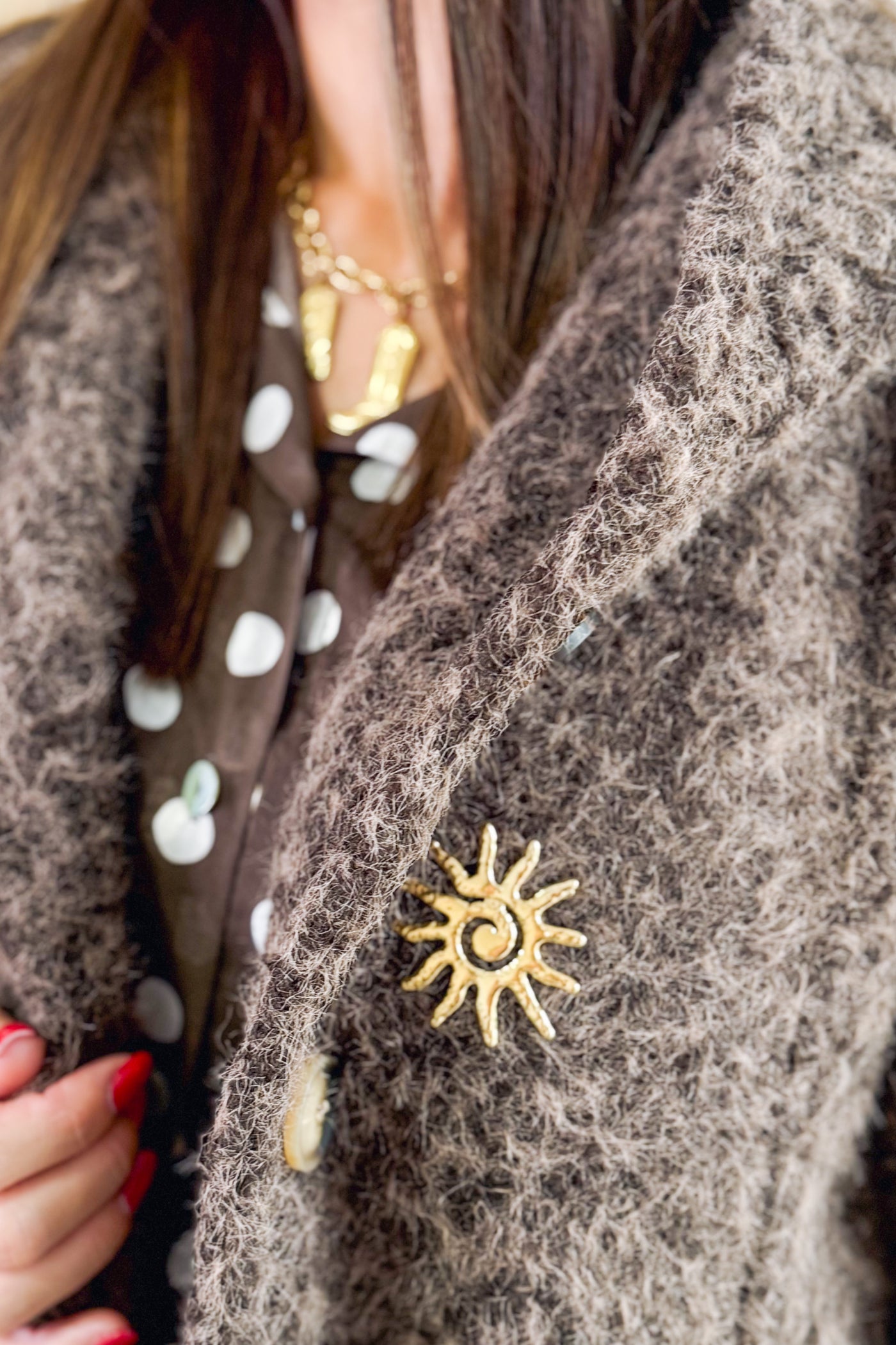 Broche Soleil Doré (15297475084613)