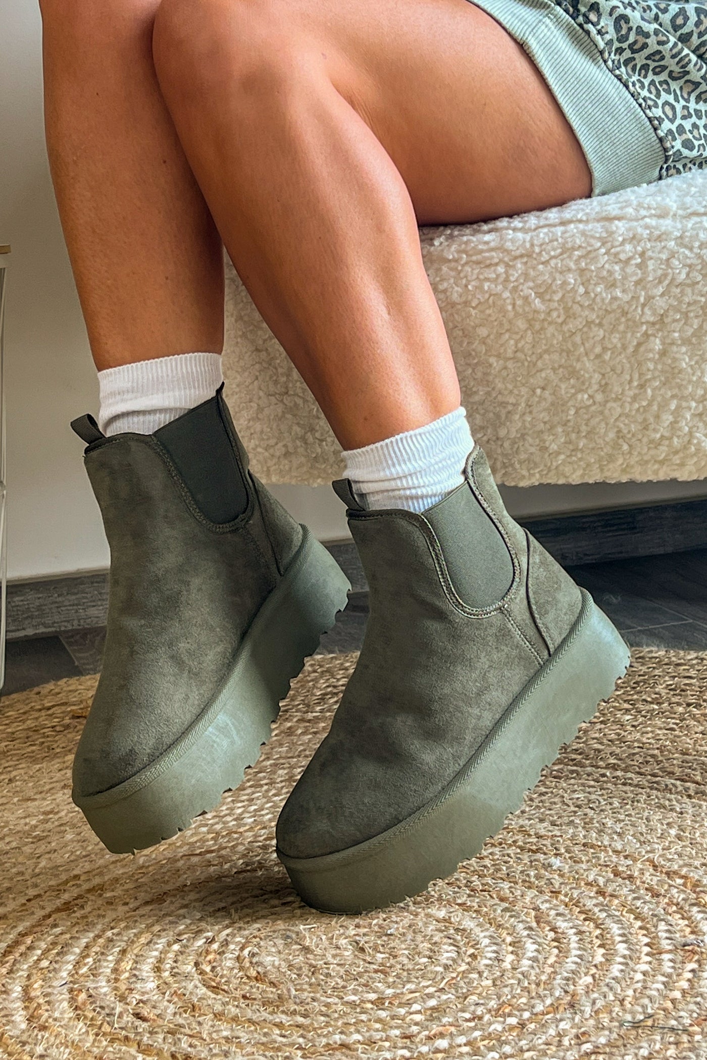 Boots Fourrées Style Ugg Kaki (9673866379589)