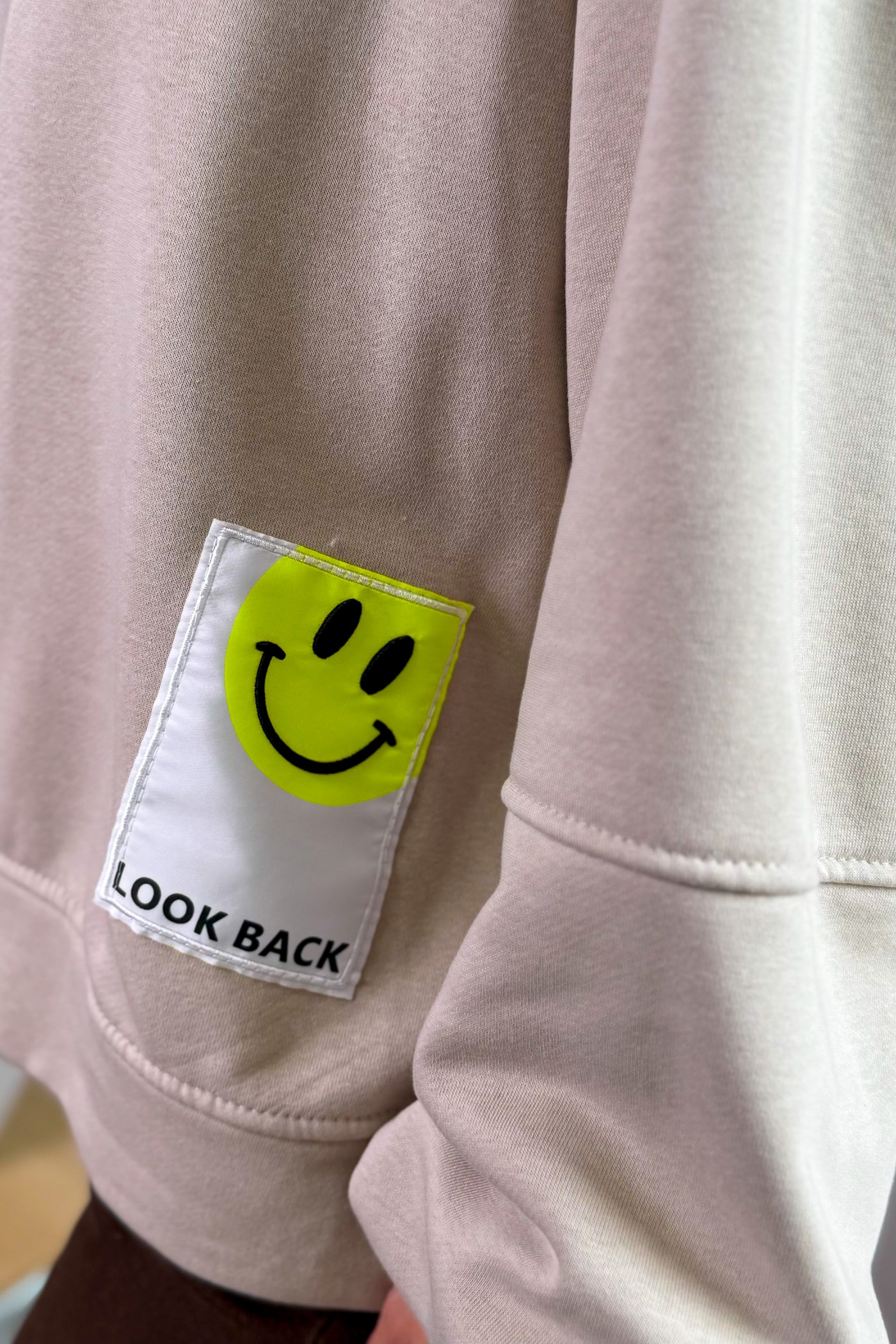 Sweat "Look Back" Beige/Jaune (15315034964293)