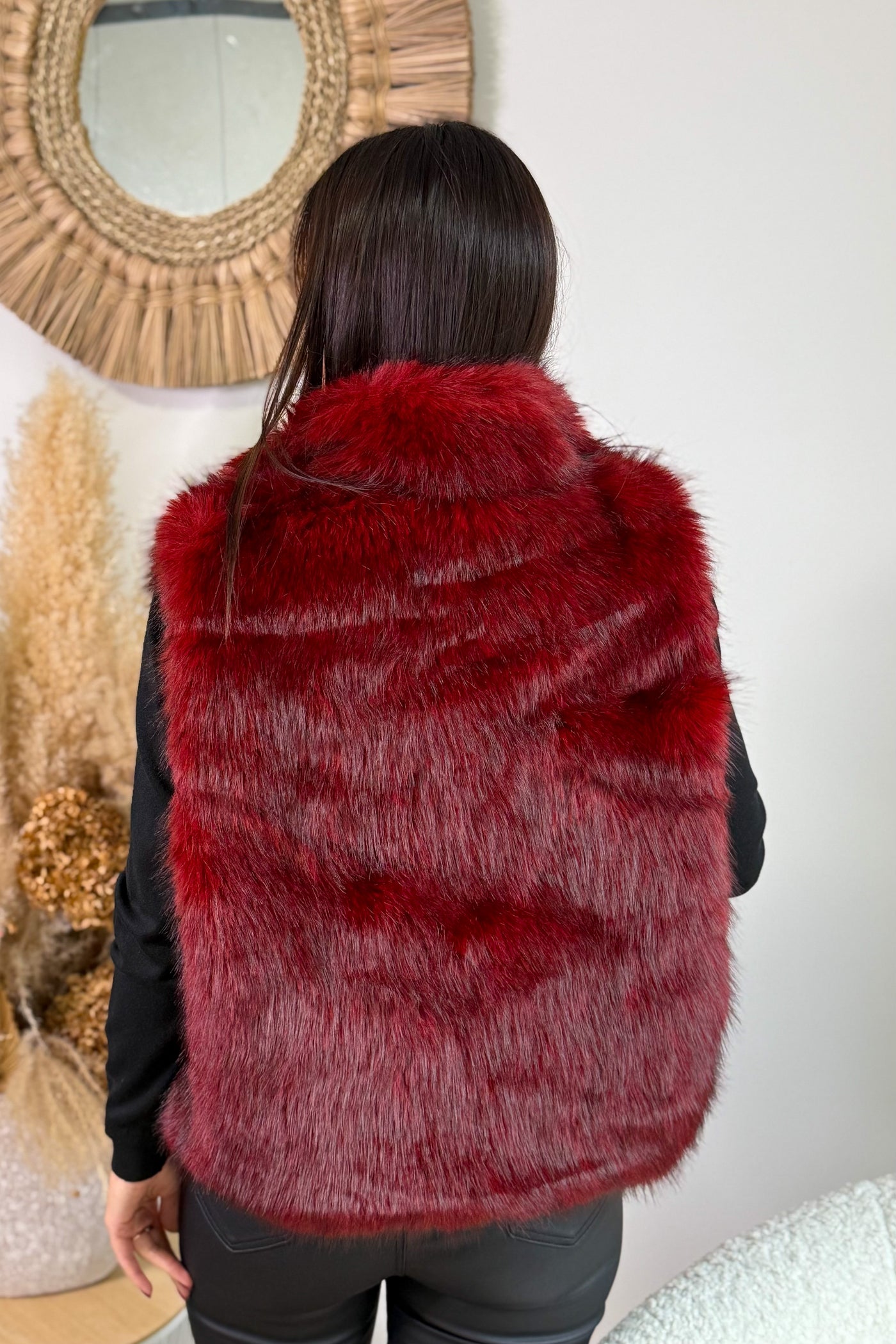 Gilet Fausse Fourrure Alberte Bordeaux