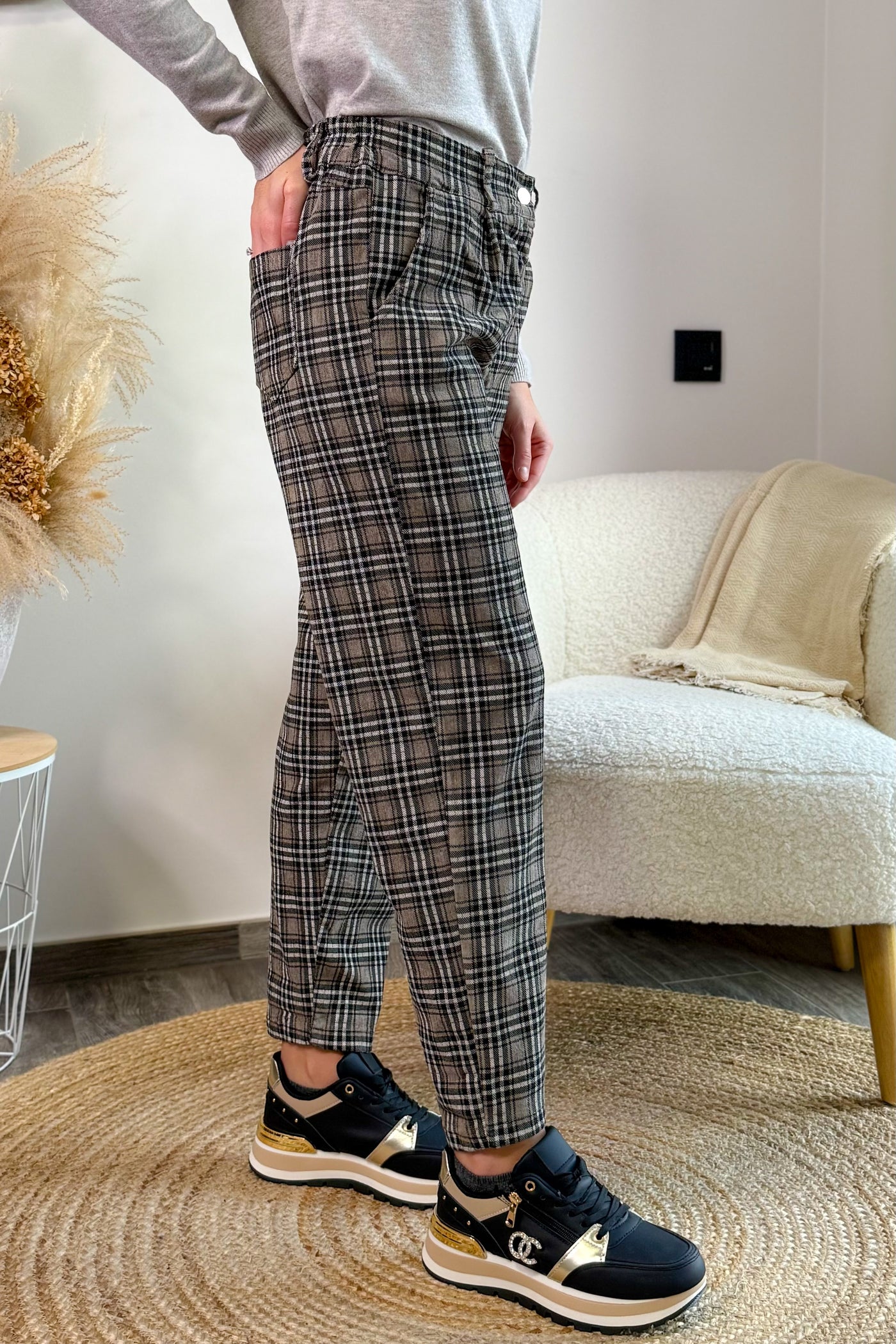 Pantalon Patricia A Carreaux Taupe