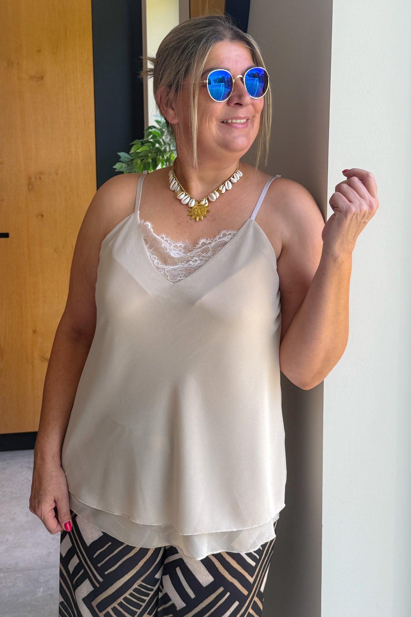 Top Lalie Beige GT (42-48) (15162353779013)