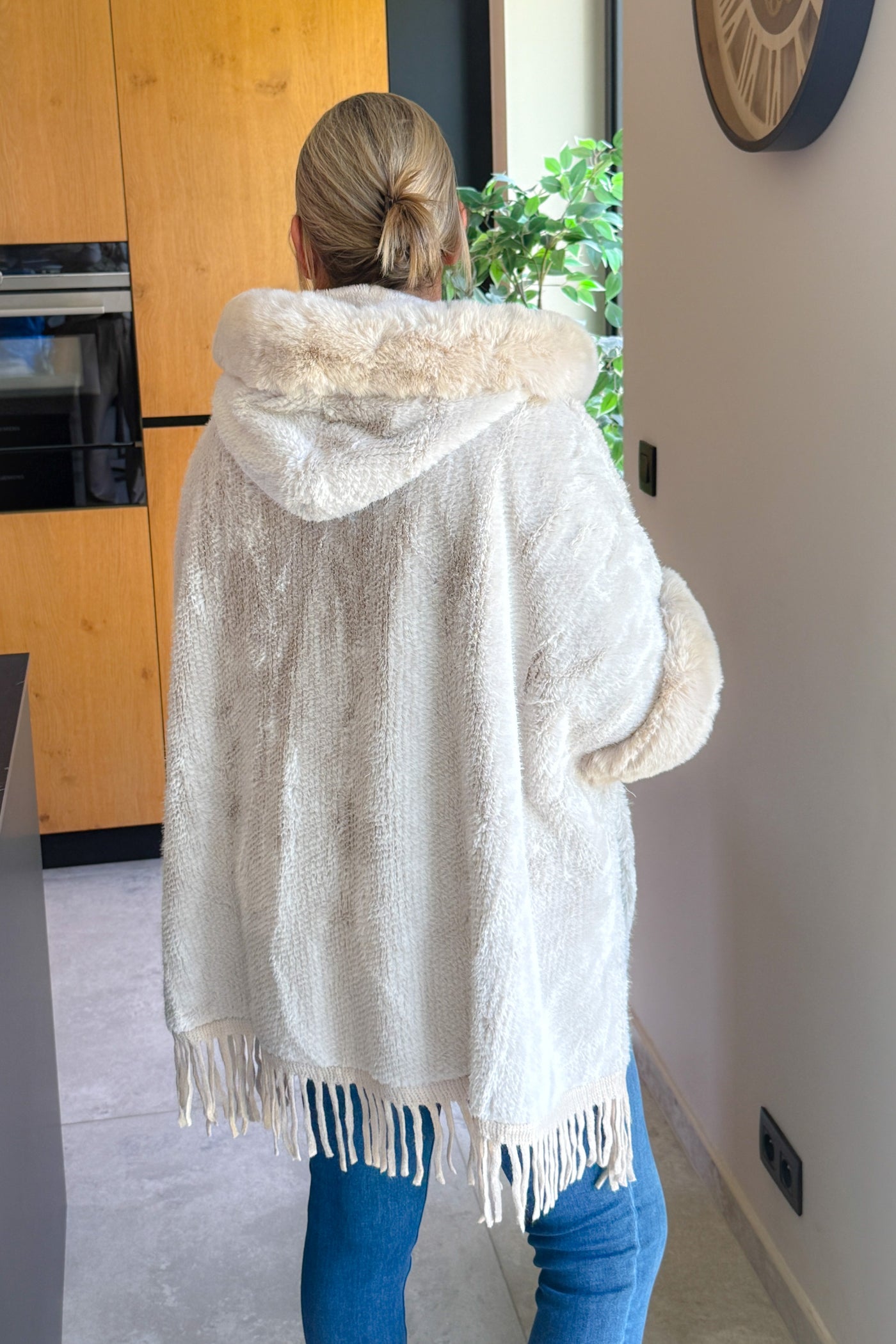 Poncho Kalinka Beige (15308179865925)