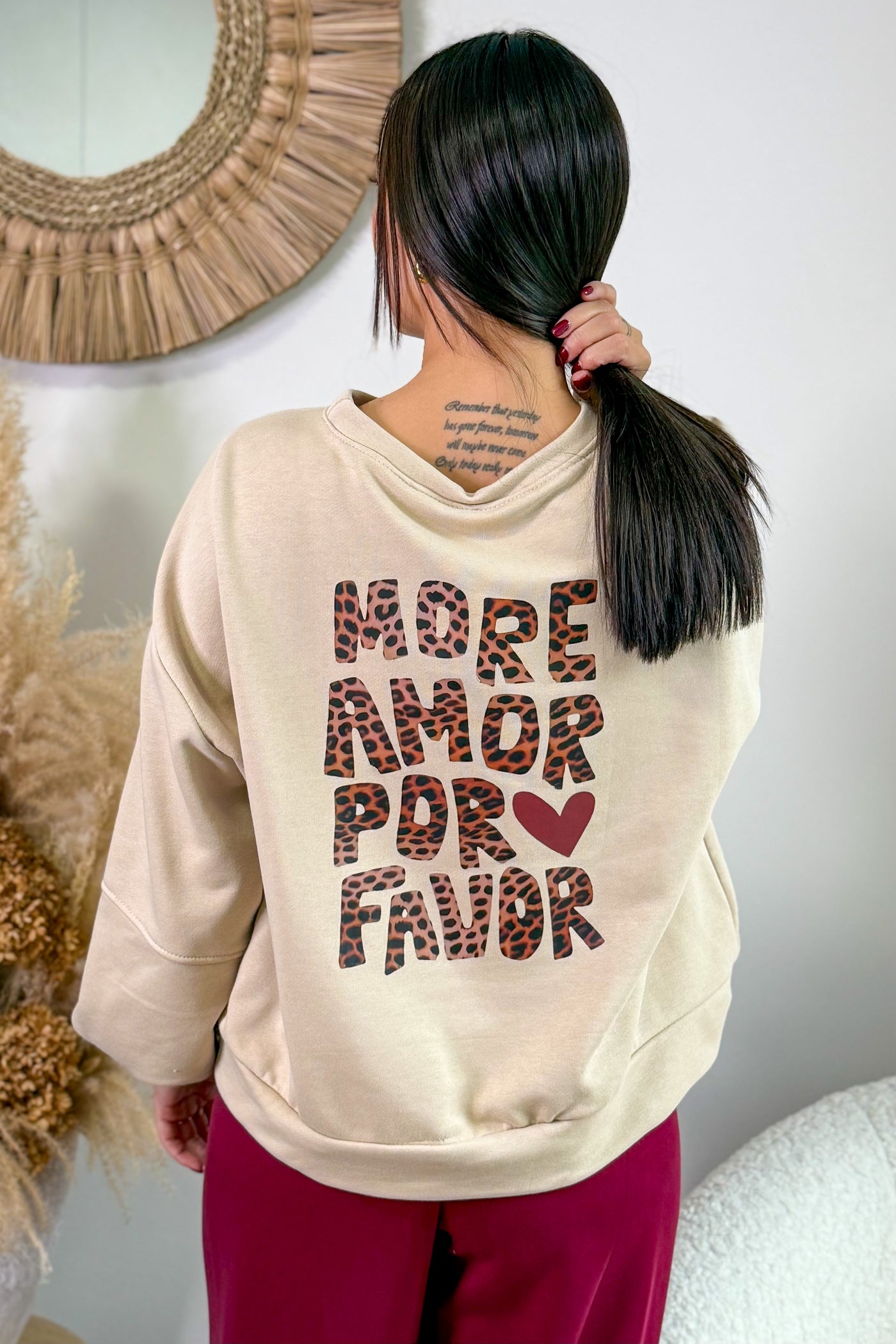 Sweat " More Amor..." Beige